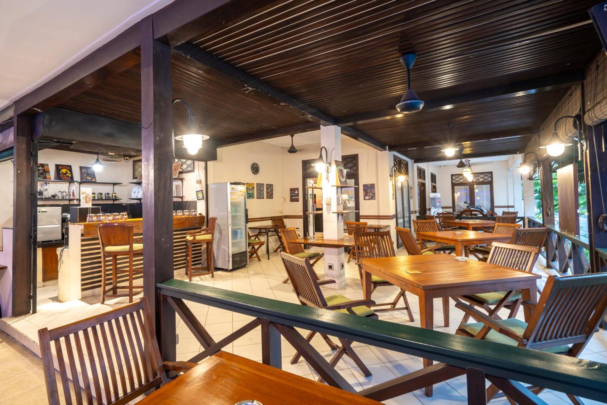 Samawa Transit Hotel Sumbawa Besar Dış mekan fotoğraf